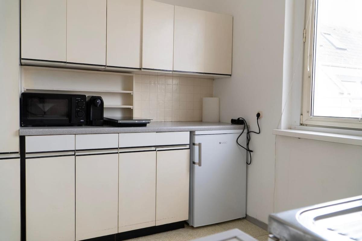 10 Minutes To City Centre And Next To Wien Hbf And Easy From Airport Экстерьер фото