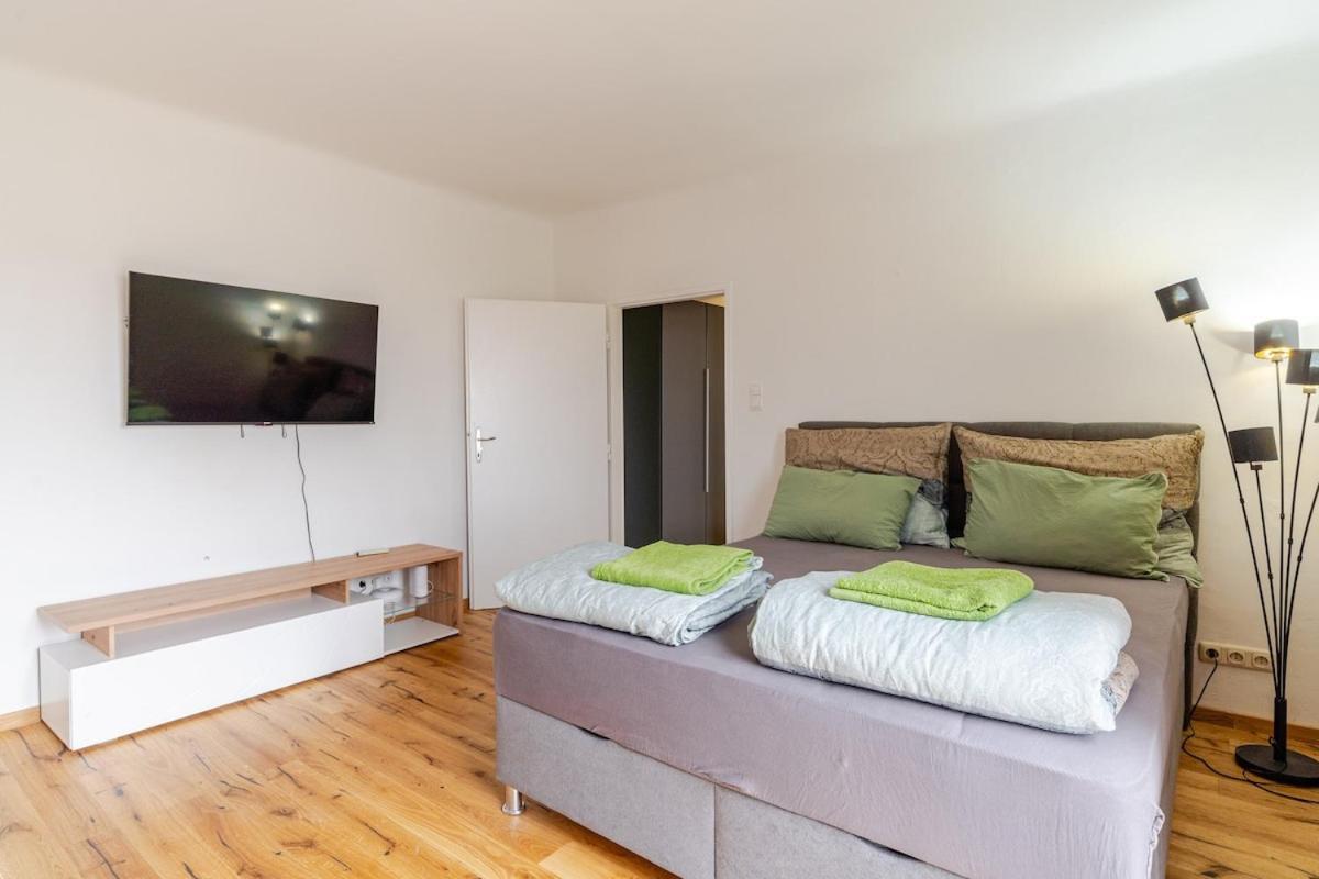 10 Minutes To City Centre And Next To Wien Hbf And Easy From Airport Экстерьер фото